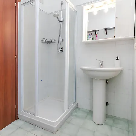 Suite Isola-Centrale 15 Minuti Dal Duomo M5 Milan Exterior photo